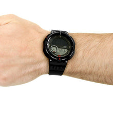 Load image into Gallery viewer, Mens Casio Classic Travel World Time Compass